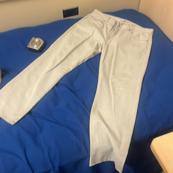 7 pants good condition 33x 30. Custom length so not exact - Picture 2 of 3